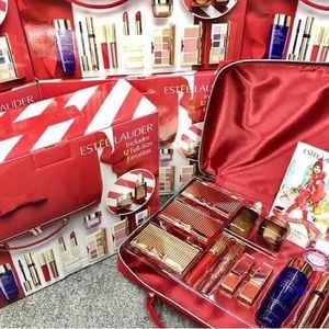 NEW 13 PC ESTEE LAUDER GIFT SET